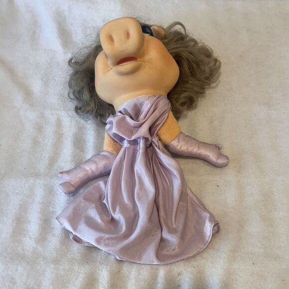 Vintage 1978 Miss Piggy Muppet Doll Fisher Price Jim Henson Plush Toy - Picture 1 of 13